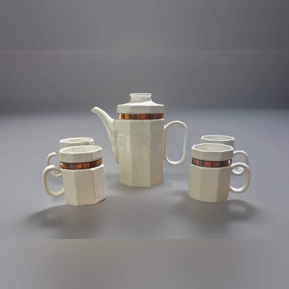 Marshall Fields Vintage Ceramic White/Bronze Octagon Teapot and mug set